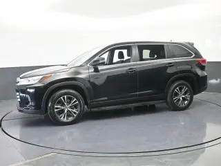 Toyota Highlander 2019 LE 4p SUV (3.5L V6)