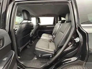 Toyota Highlander 2019 LE 4p SUV (3.5L V6)