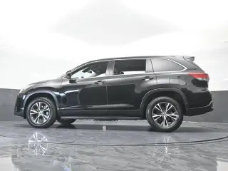 Toyota Highlander 2019 LE 4p SUV (3.5L V6)