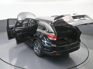 Toyota Highlander 2019 LE 4p SUV (3.5L V6)