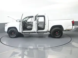Toyota Tacoma 2020 4x2 SR5 4p Cab Doble 5.0 ft SB
