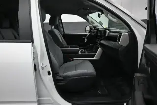 Toyota Tundra 2024 4x4 SR5 4p Cab Pickup SB