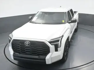 Toyota Tundra 2024 4x4 SR5 4p Cab Pickup SB