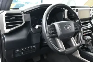 Toyota Tundra 2025 4x4 SR5 4p CrewMax Cabina Pickup SB
