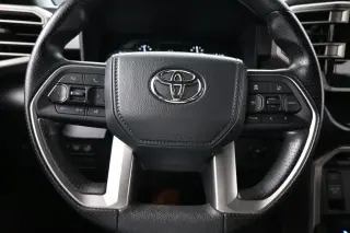 Toyota Tundra 2025 4x4 SR5 4p CrewMax Cabina Pickup SB