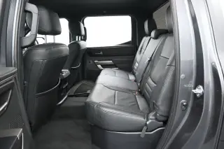 Toyota Tundra 2025 4x4 SR5 4p CrewMax Cabina Pickup SB