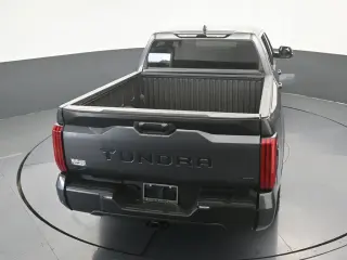 Toyota Tundra 2025 4x4 SR5 4p CrewMax Cabina Pickup SB