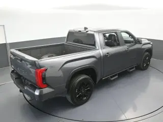 Toyota Tundra 2025 4x4 SR5 4p CrewMax Cabina Pickup SB