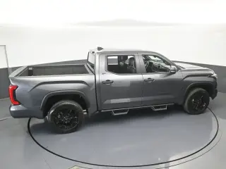 Toyota Tundra 2025 4x4 SR5 4p CrewMax Cabina Pickup SB