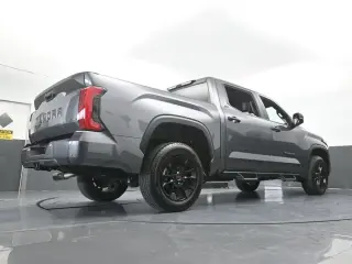 Toyota Tundra 2025 4x4 SR5 4p CrewMax Cabina Pickup SB