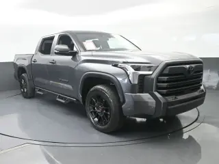 Toyota Tundra 2025 4x4 SR5 4p CrewMax Cabina Pickup SB