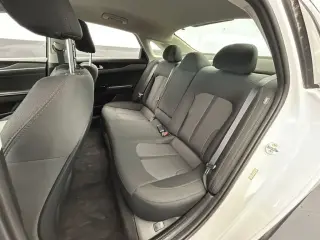 Kia K5 2021 LXS 4p Sedan