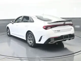 Kia K5 2021 LXS 4p Sedan