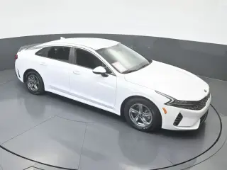 Kia K5 2021 LXS 4p Sedan