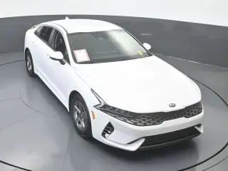 Kia K5 2021 LXS 4p Sedan