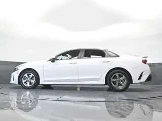 Kia K5 2021 LXS 4p Sedan