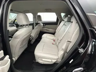 Kia Sorento 2023 S 4p SUV