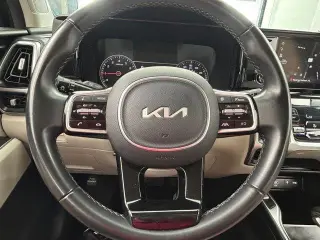 Kia Sorento 2023 S 4p SUV