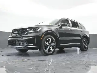 Kia Sorento 2023 S 4p SUV