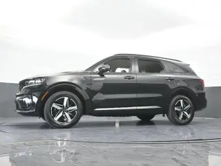 Kia Sorento 2023 S 4p SUV
