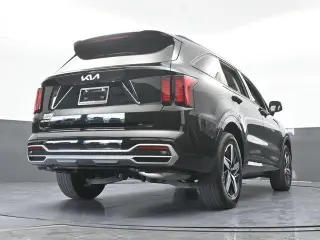 Kia Sorento 2023 S 4p SUV