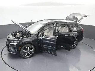 Kia Sorento 2023 S 4p SUV
