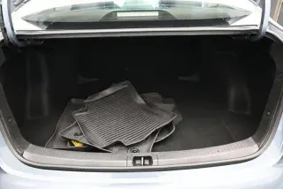 Toyota Corolla 2024 LE 4 puertas Sedán