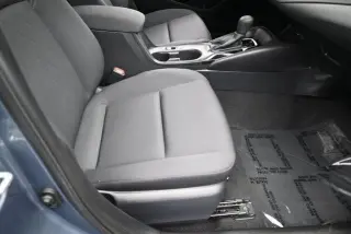 Toyota Corolla 2024 LE 4 puertas Sedán