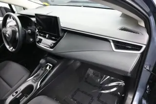 Toyota Corolla 2024 LE 4 puertas Sedán