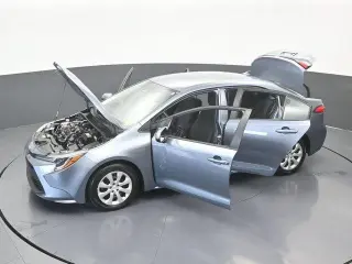 Toyota Corolla 2024 LE 4 puertas Sedán