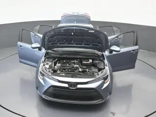 Toyota Corolla 2024 LE 4 puertas Sedán