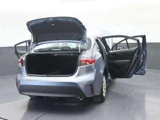 Toyota Corolla 2024 LE 4 puertas Sedán