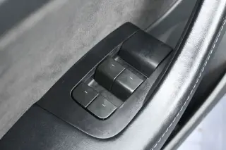Tesla Model 3 2023 4p Sedán