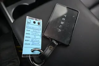 Tesla Model 3 2023 4p Sedán