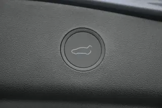 Tesla Model 3 2023 4p Sedán