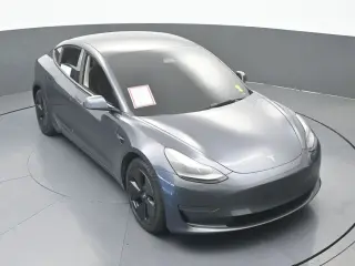Tesla Model 3 2023 4p Sedán