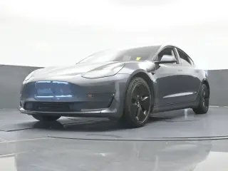 Tesla Model 3 2023 4p Sedán