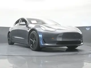 Tesla Model 3 2023 4p Sedán