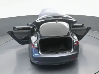 Tesla Model 3 2023 4p Sedán