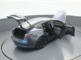 Tesla Model 3 2023 4p Sedán