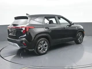 Kia Seltos 2026 LX SUV 4 puertas