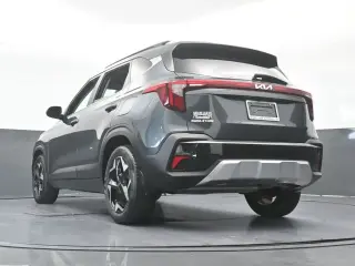 Kia Seltos 2024 EX SUV de 4 puertas