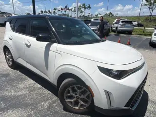 Kia Soul 2024 S 4p Crossover