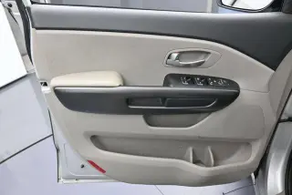Kia Sedona 2021 LX 4dr Mini-Van