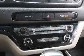 Kia Sedona 2021 LX 4dr Mini-Van
