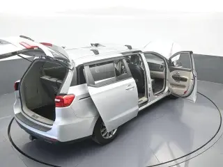 Kia Sedona 2021 LX 4dr Mini-Van