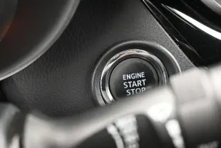 Toyota C-HR 2019 LE Crossover de 4 puertas