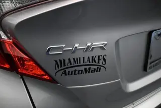 Toyota C-HR 2019 LE Crossover de 4 puertas