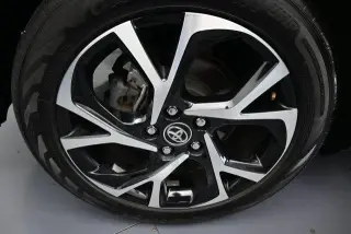 Toyota C-HR 2019 LE Crossover de 4 puertas