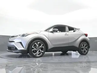 Toyota C-HR 2019 LE Crossover de 4 puertas
